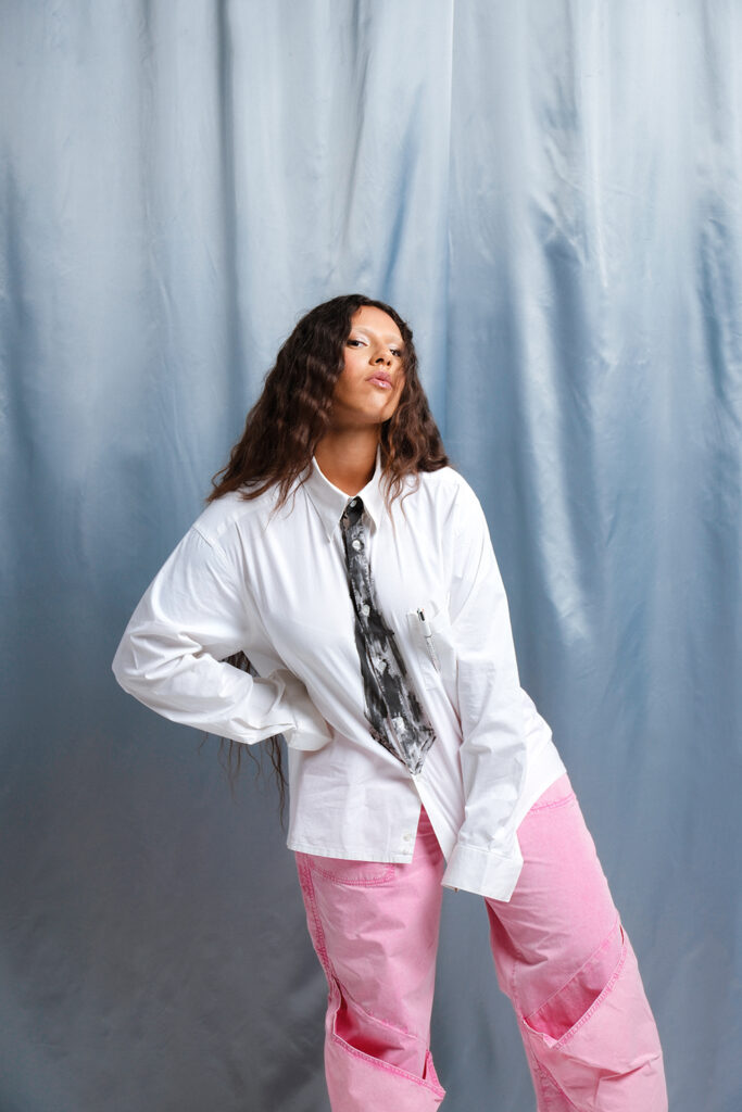 Mauvaise Bouche - FaceB Booking